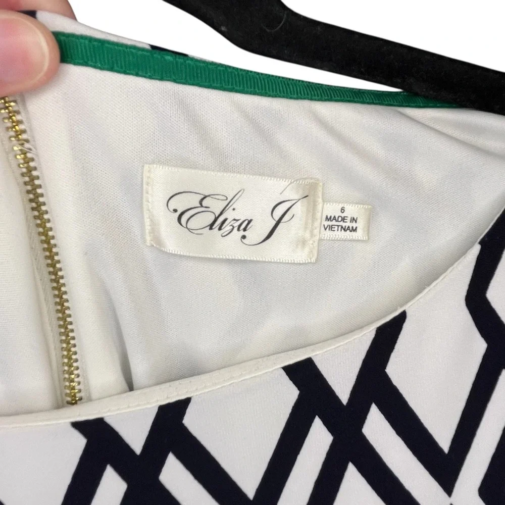 Eliza J Black White Green Boxy Geometrical 3/4 Sleeve Jersey Knit ShiftDress Mod - Picture 5 of 11